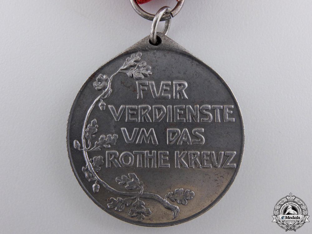 a_first_war_german_red_cross_medal;_third_class_img_08.jpg55b3e82102bce