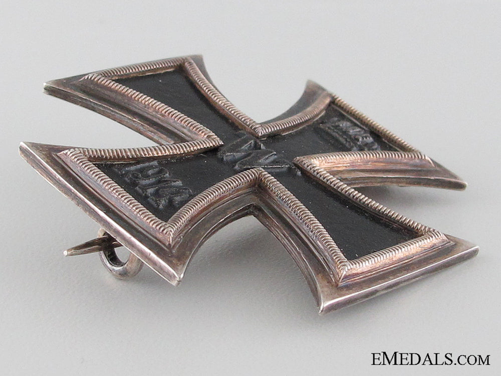 cased_iron_cross1_st._class1914,_sy_and_wagner_img_08.jpg531dfb1a3cdcf