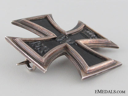 cased_iron_cross1_st._class1914,_sy_and_wagner_img_08.jpg531dfb1a3cdcf