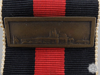 a_commemorative_medal_october1_st1938_with_prague_bar&_case_img_08.jpg54e783feafcb8