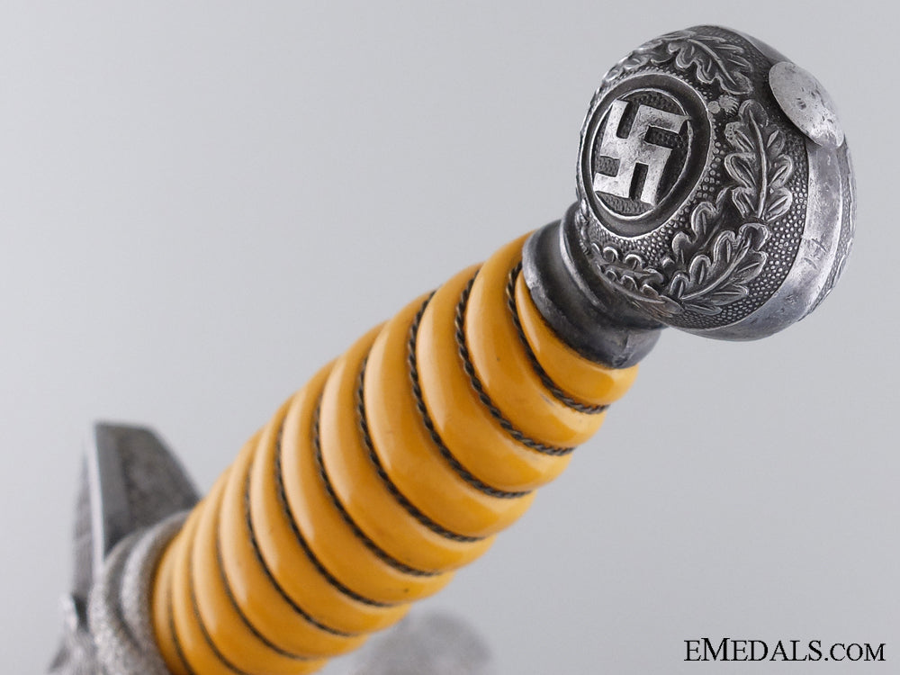 a2_nd_pattern_luftwaffe_dagger_by_c._gustav_spitzer_kg,_solingen_img_08.jpg54186327ac623