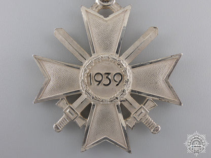 a_cased_knight’s_cross_of_the_war_merit_cross_by_deschler_img_08.jpg55101ae915514
