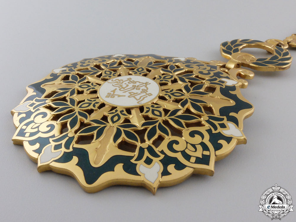 a_rare_algerian_order_of_national_merit;_adhir_class_collar_img_08.jpg55241f10e66be