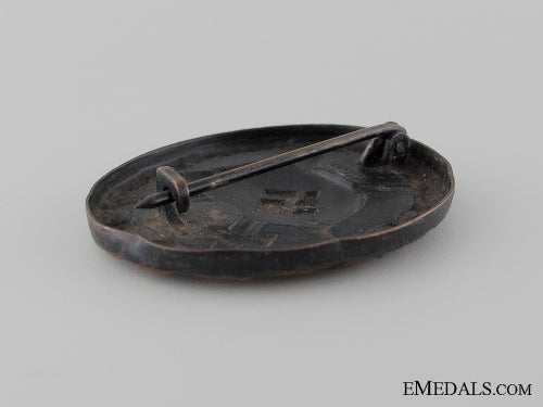 wound_badge-_black_grade&_marked_img_0978