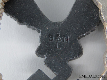a_cased_pilot’s_badge_by_b&_n_l_img_09.jpg5307b850c9f24