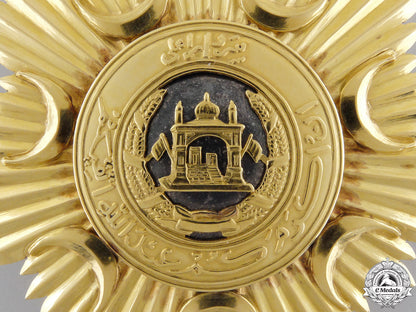 an_order_of_the_leader(_nishan-_i-_sardari),_grand_cross_set;1_st_class_img_09.jpg55a114ad1f224