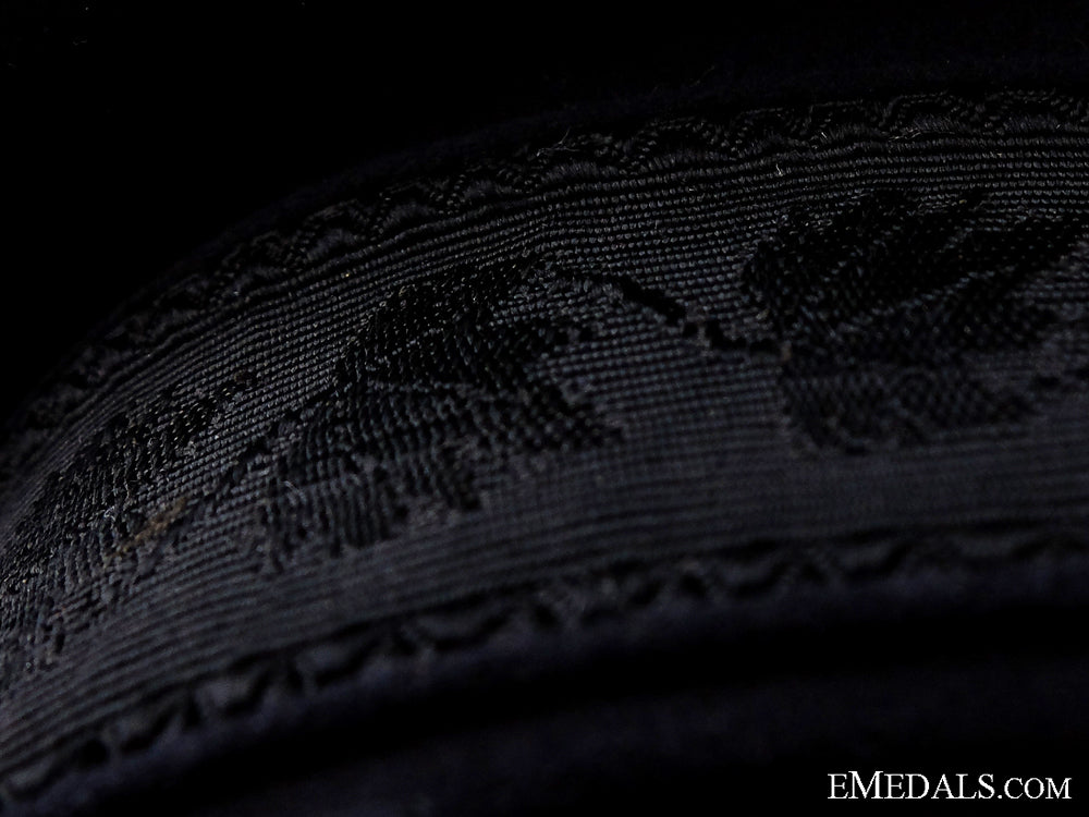 a_pre_first_war104_th_officer's_visor_img_09.jpg544a57943ad44