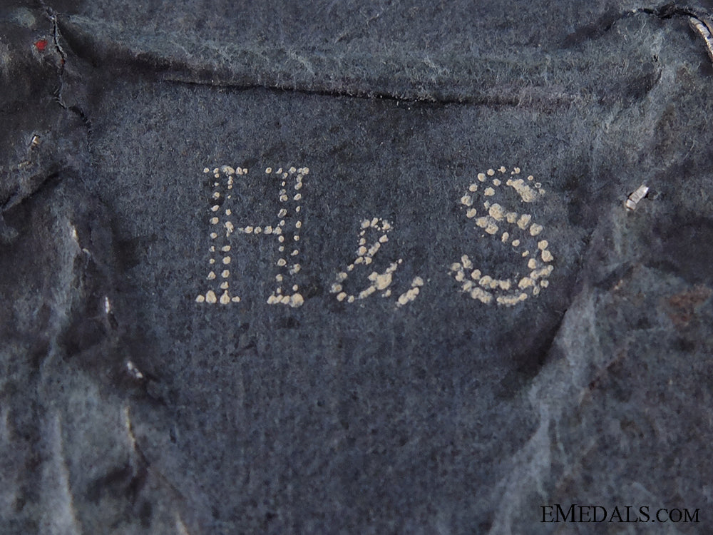 a_rare_luftwaffe_flying_branch_units_flag_bearer's_arm_shield_img_09.jpg544e62f240f0f