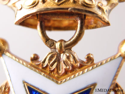 a_dutch_order_of_orange-_nassau_in_gold;_officers_cross_img_09.jpg53e4e68d978f6