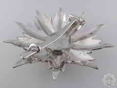 An Order Of Independence Of Jordan; Grand Cross Set