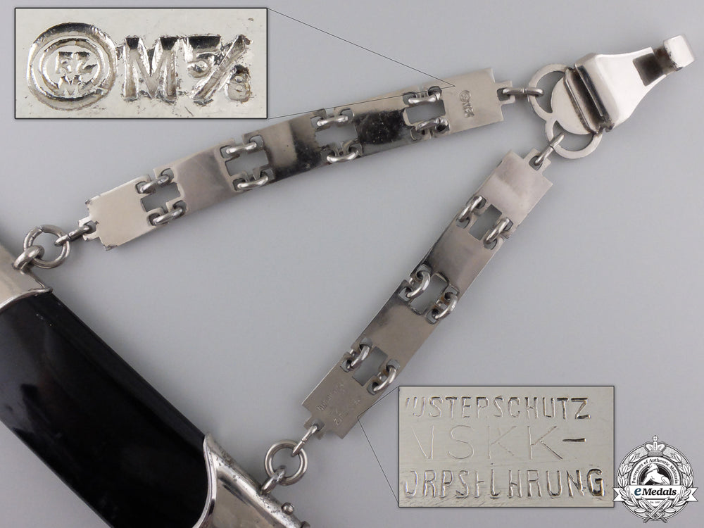 a_chained_rzm_nskk_dagger_by_e.&_f._horster,_solingen_img_10.jpg551ac15d09e0c
