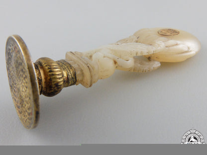 a_historic_desk_seal_owned_by_the_duke_of_wellington_img_10.jpg552937e754eb5