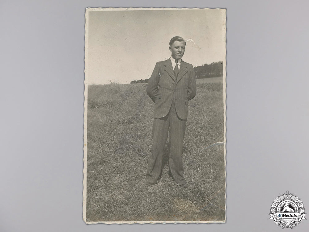 a_gold_grade_close_combat_clasp&_document_to_the3_rd_panzer_regiment_img_10.jpg5543e00fbda21