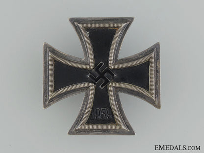 an_iron_cross_first_class1939_by_alois_rettenmaier_img_11.jpg538f54d509878