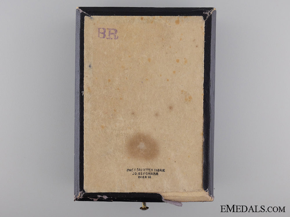 a_first_war_issue_order_of_franz_joseph_by_v._mayer;_officer's_cross_img_11.jpg53c569eb1f79c