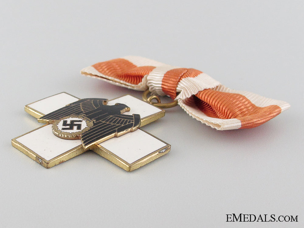 a_cased_german_social_welfare_decoration_img_11.jpg531e1aaed8efb