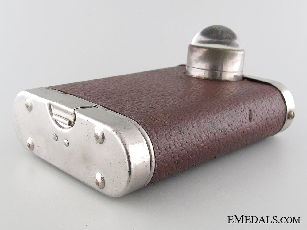 wwi_officer's_orilux_trench_torch_img_11.jpg53399ed5bb30c