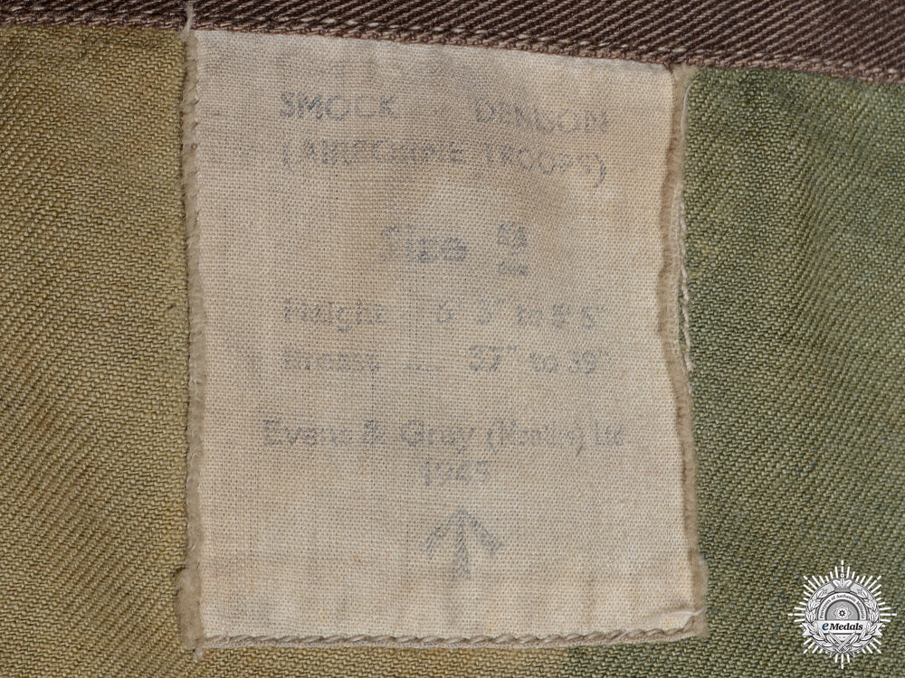 a1945_british3_rd_pattern_officers_denison_smock_with_beret_img_12.jpg54bfdb17c5823