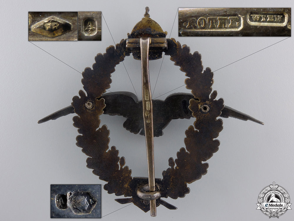 a_superb_first_war_aviation_grouping_to_austrian_hauptmann_img_12.jpg5511851b1c3ac