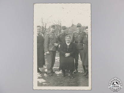 a_gold_grade_close_combat_clasp&_document_to_the3_rd_panzer_regiment_img_12.jpg5543e01fa0ed7