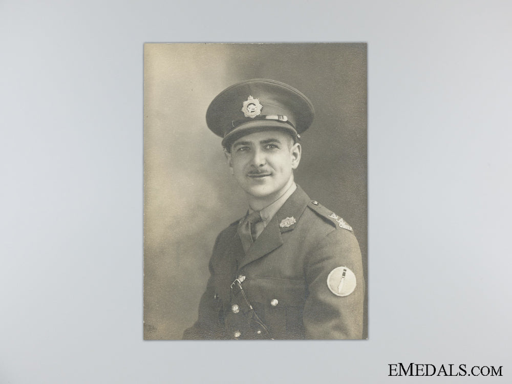 wwii_canadian_group_to_captain_gilbert_of_the_midland_regiment_img_13.jpg538f48a4b7dde