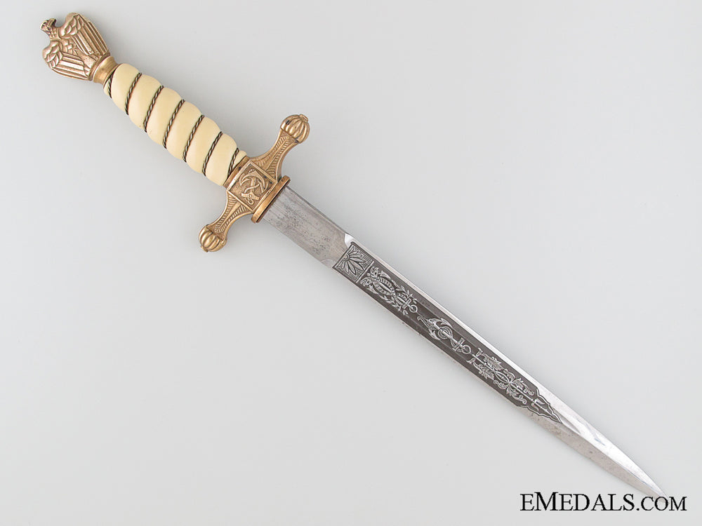 naval_officer's_dagger_by_carl_eickhorn_solingen_img_13.jpg53232a4ada689