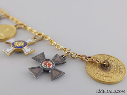 a_fine_miniature_group_of_eight_by_godet&_sohn,_berlin_img_14.jpg544a6b15e1942