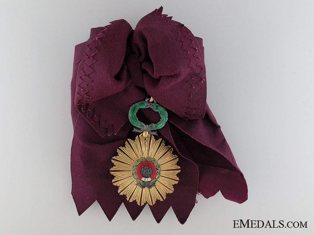 peru._an_order_of_the_sun,_grand_cross,_c.1950_img_14.jpg532721927238c_1_1