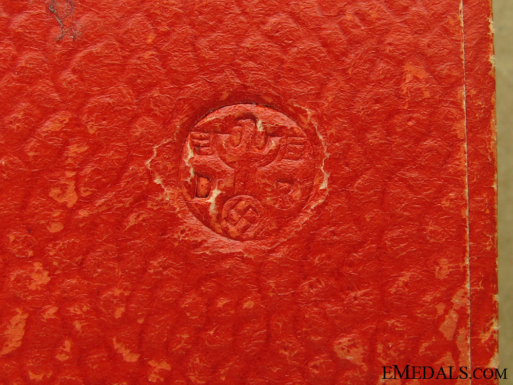iron_cross2_nd_class1939_in_red_case_of_issue_img_1510_copy
