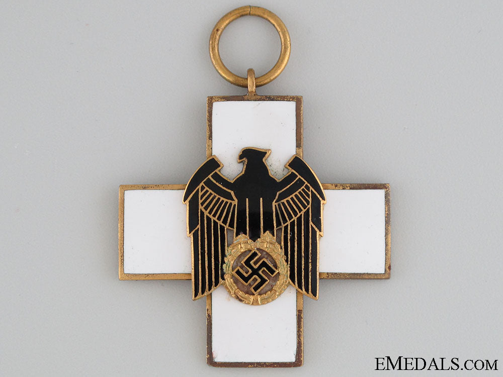 a_cased_german_social_welfare_decoration_img_1669_copy.jpg5277a88467e4a
