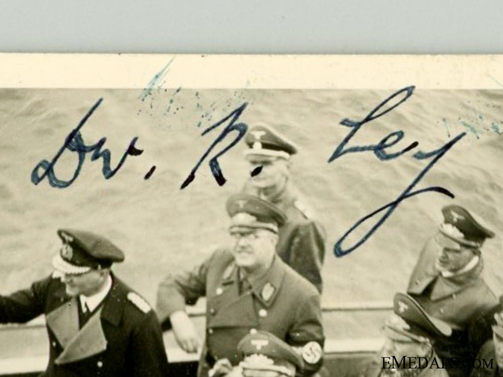 the_signature_of_rad_leader_dr._r._ley_img_16.jpg53078f3b8b826