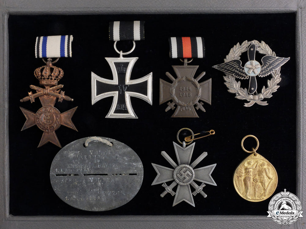 germany._a_rare_german_aero-_modelers_association_badge&_awards_img_18.jpg55a66e9a0c995_1_1_1