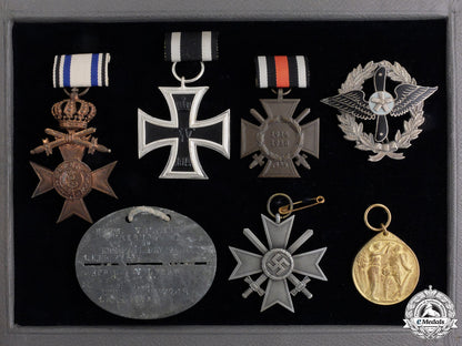 germany._a_rare_german_aero-_modelers_association_badge&_awards_img_18.jpg55a66e9a0c995_1_1_1