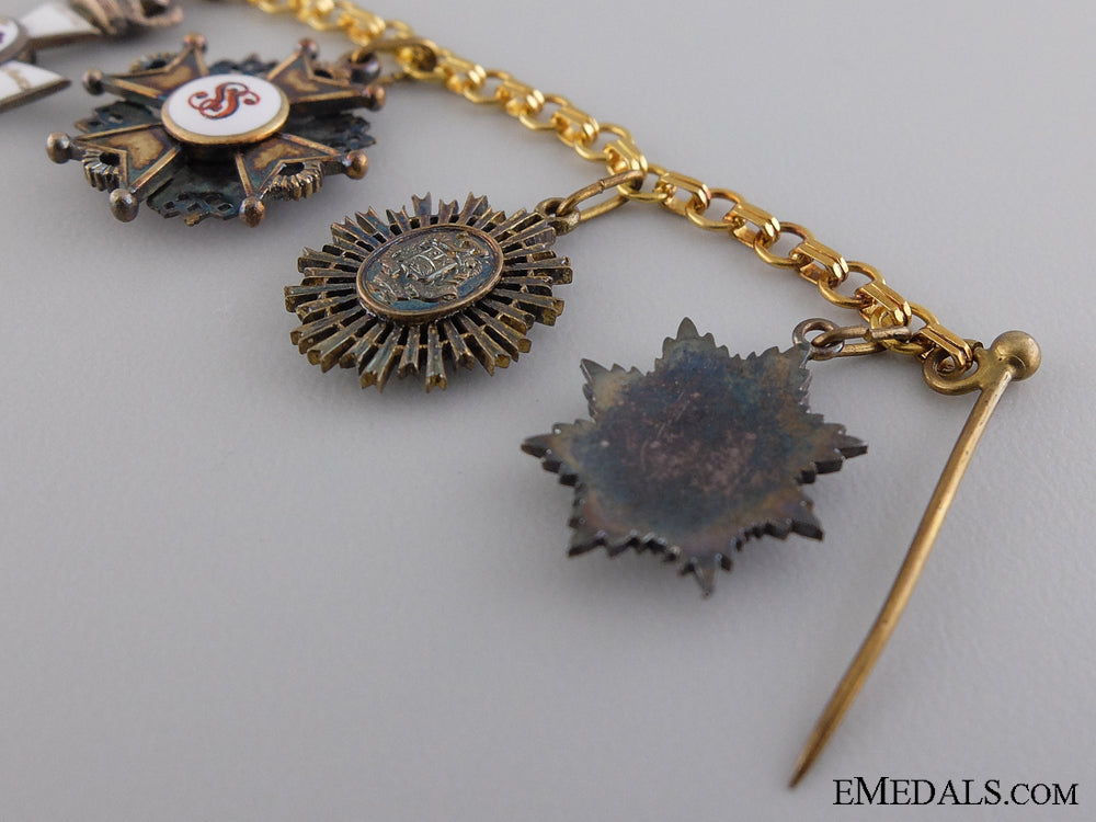 a_fine_miniature_group_of_eight_by_godet&_sohn,_berlin_img_18.jpg544a6b1cbbbd1