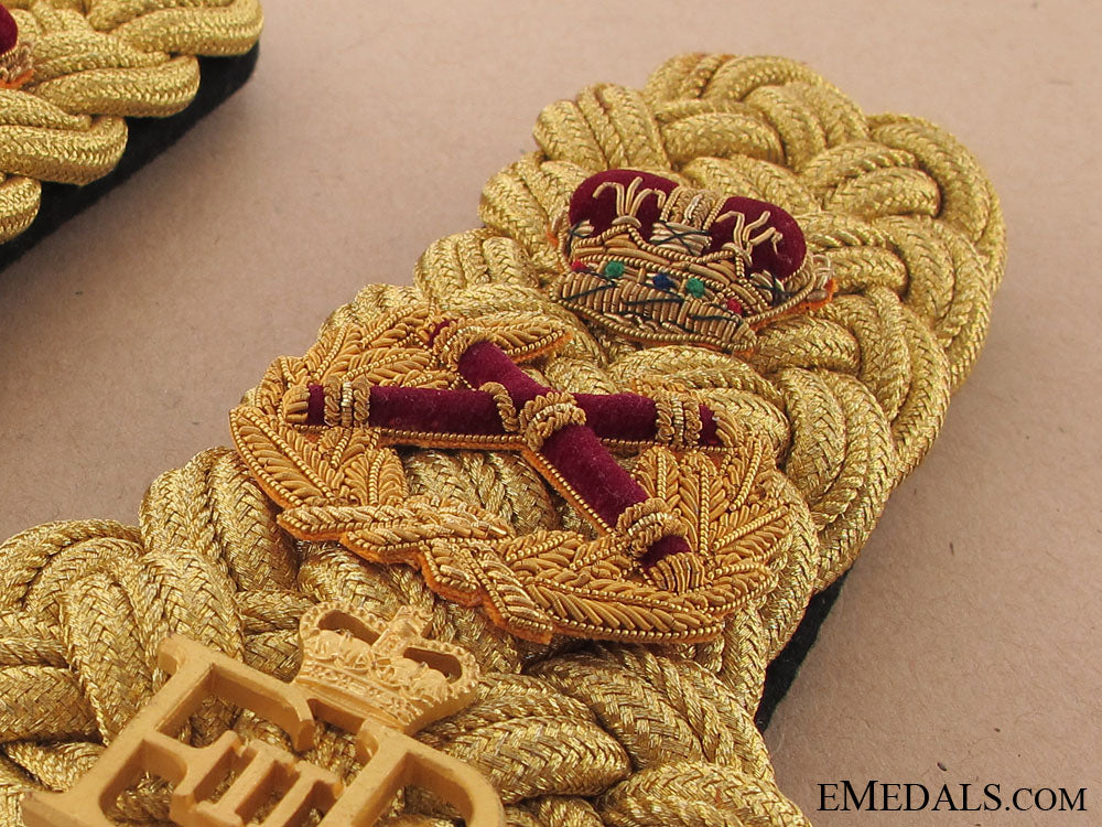 british_field_marshall_epaulettes_img_2359_copy