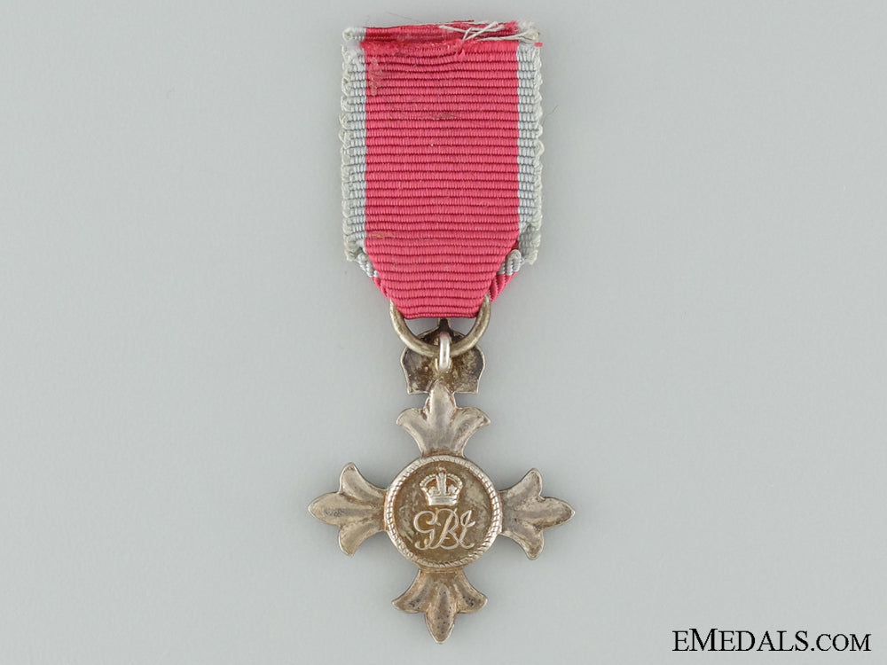 a_miniature_most_excellent_order_of_the_british_empire_img_24.jpg537f8006e28be