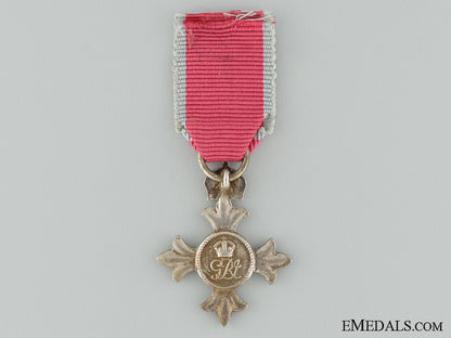 a_miniature_most_excellent_order_of_the_british_empire_img_24.jpg537f8006e28be