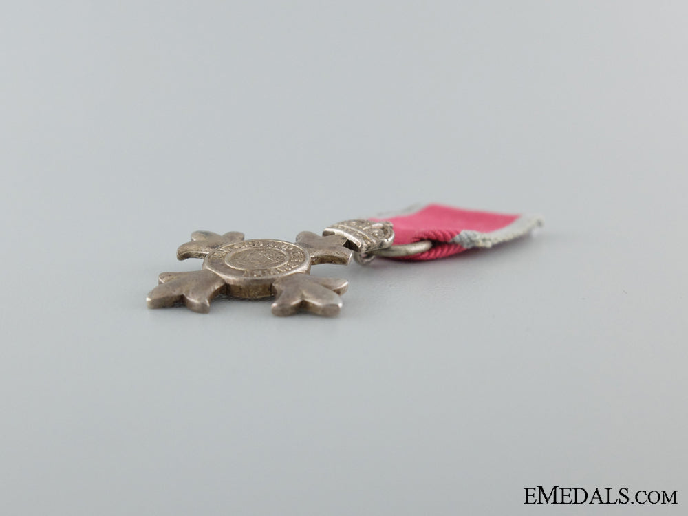a_miniature_most_excellent_order_of_the_british_empire_img_25.jpg537f800e7a4dc