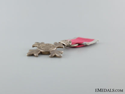 a_miniature_most_excellent_order_of_the_british_empire_img_25.jpg537f800e7a4dc