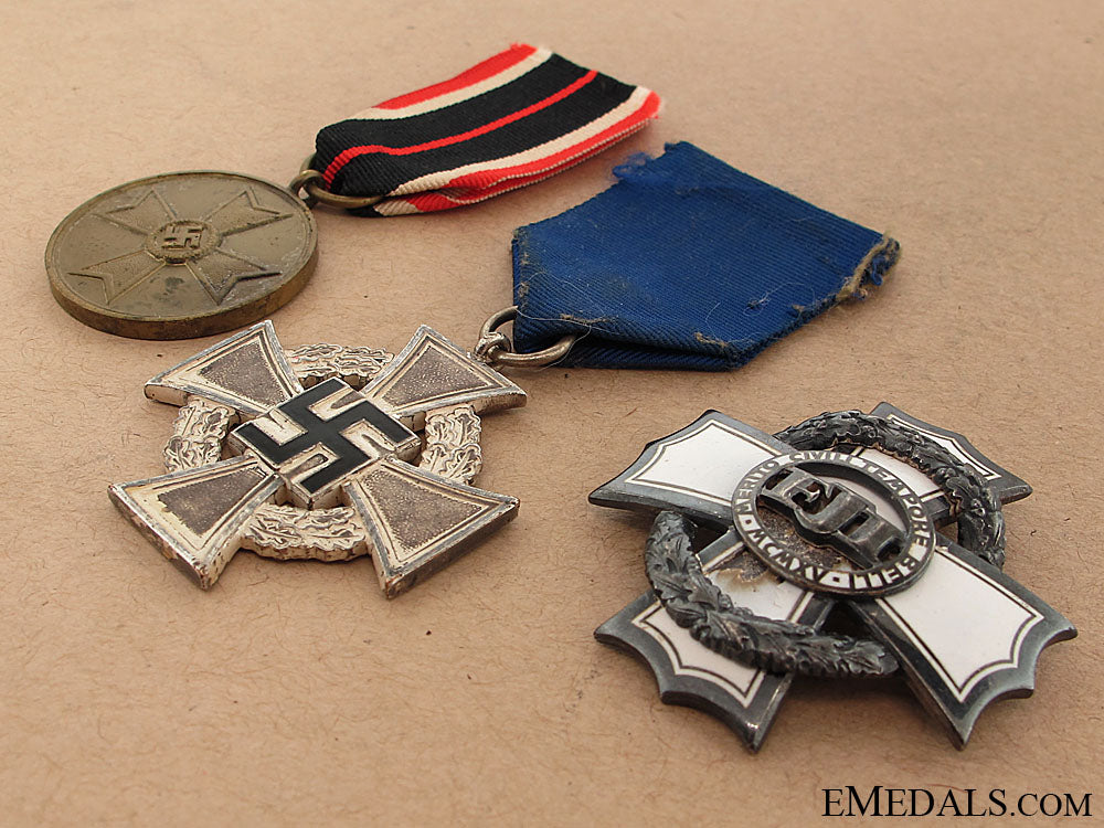 three_awards_img_2678_copy
