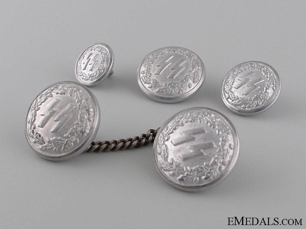 set_of_ss_buttons_for_a_formal_tunic_img_2841_copy.jpg527bb51d07412