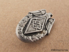 Hj Sports Festival Pin, 1939