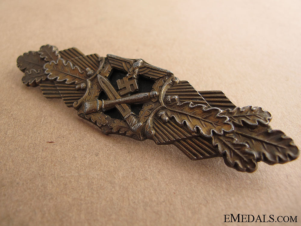 close_combat_clasp_in_bronze-_juncker_img_3753_copy.jpg51783f5ceb978