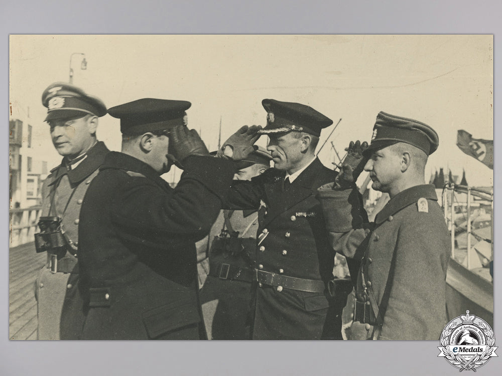 an_outstanding_posthumous_kriegsmarine_knight's_cross_grouping_img_41.jpg5537a314024ff