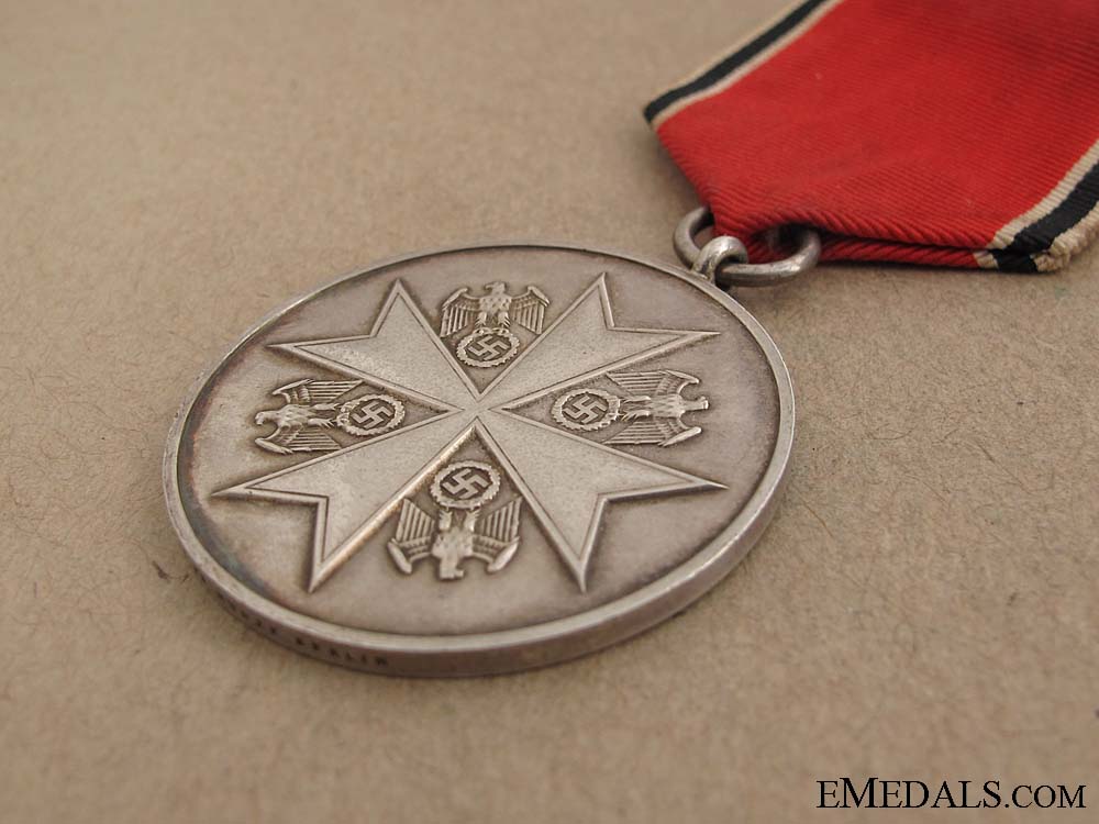 a_cased_german_eagle_order_merit_medal_img_4634_copy