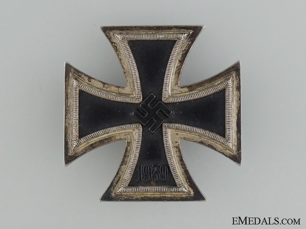 iron_cross_first_class1939;_with_case_of_issue_img_54.jpg538f70dc7f502