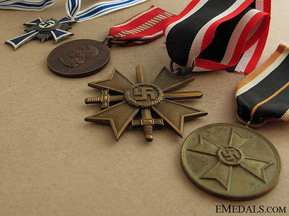 four_wwii_period_awards_img_5663_copy
