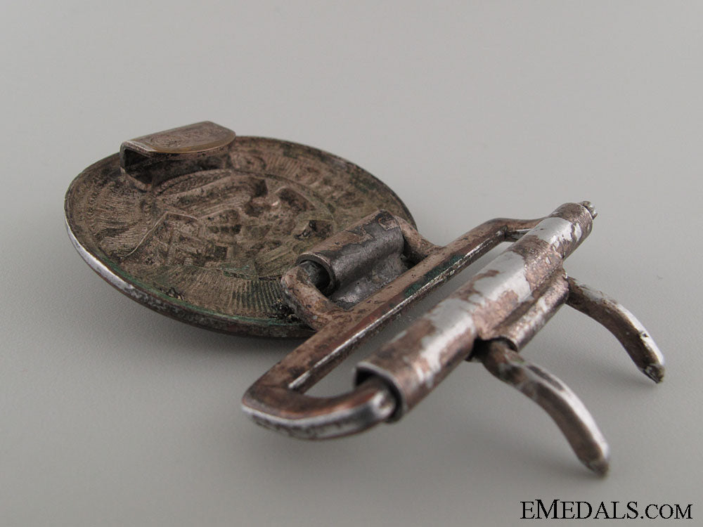 hj_leaders_belt_buckle_img_6022_copy.jpg52654f7bc9f91