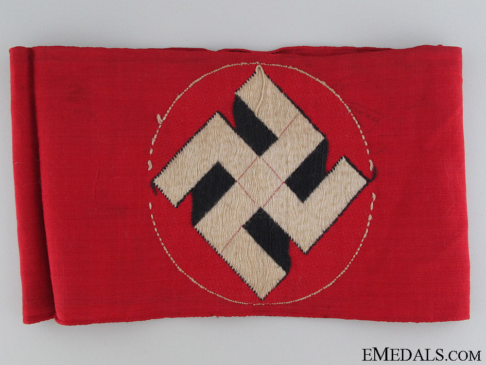 an_early_nsdap_member's_armband_img_6268_copy