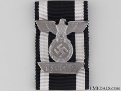 Clasp To Iron Cross 2Nd Class 1939